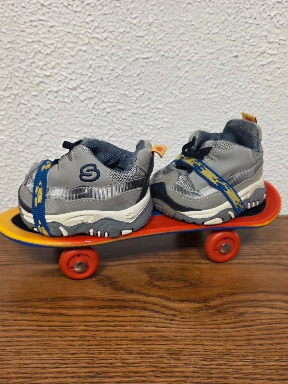 Doll Accessories - Build-a-Bear Sketchers Shoes & Skateboard 9" x 3.75" x 1.5"